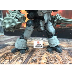 Dark mech hips